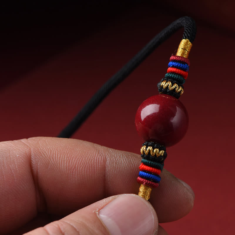 Collier pendentif porte-bonheur en Buddha Stones pour éloigner les mauvais esprits