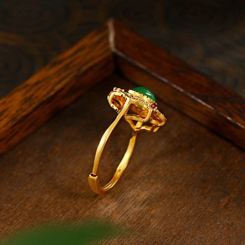 Bague réglable en calcédoine verte à motif creux Buddha Stones