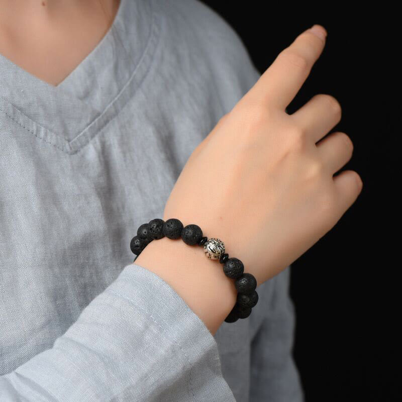 Bracelet de richesse PiXiu en cuivre blanc avec perles de pierre de lave et Buddha Stones