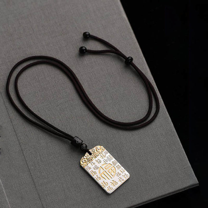 Collier pendentif en corde de chance et de fortune Buddha Stones en cuivre plaqué argent et caractère Fu
