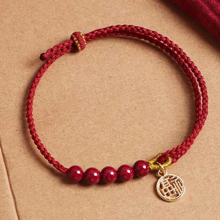 Bracelet tressé fait main en fil rouge avec Buddha Stones