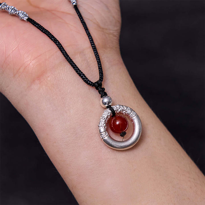 Buddha Stones en argent sterling 999 et agate rouge avec boucle de paix et bénédiction