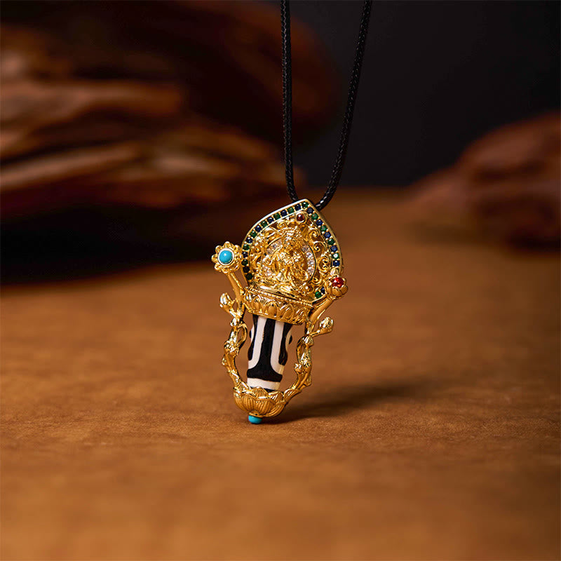 Collier pendentif en Buddha Stones et motif Bodhisattva Manjusri