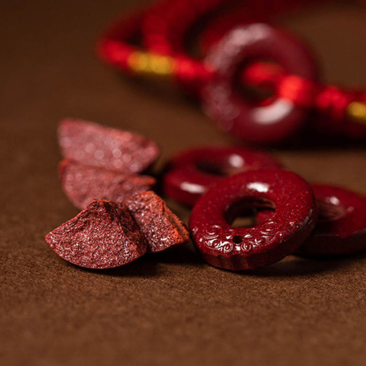 Chaîne de ventre en corde rouge avec boucle de paix en cinabre naturel et Buddha Stones