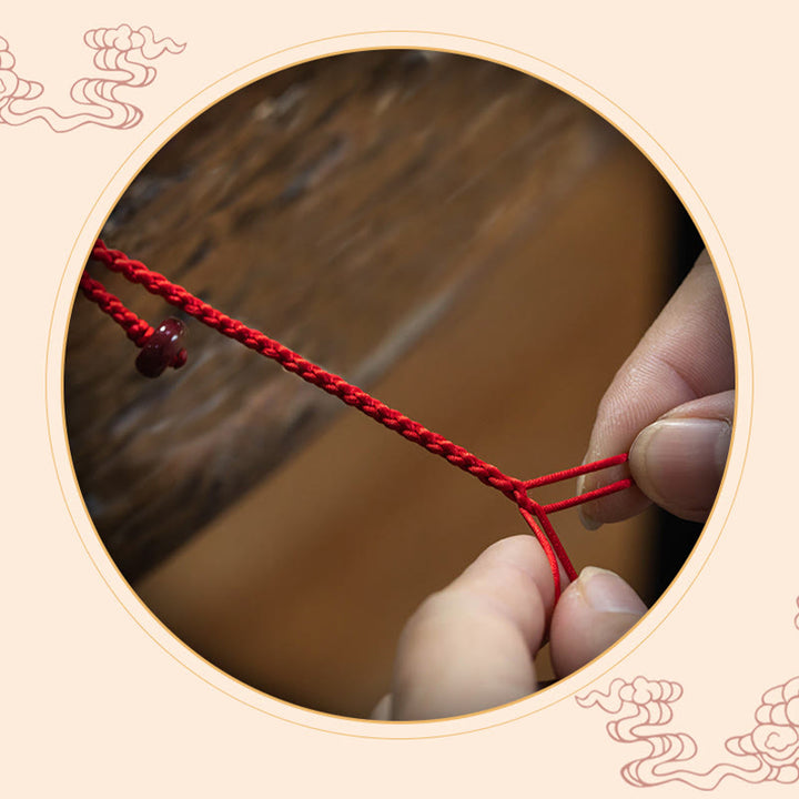 Chaîne de ventre en corde rouge avec Buddha Stones en cinabre naturel et bénédiction calme
