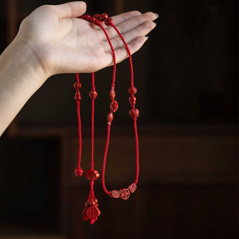 Chaîne de ventre en corde rouge avec Buddha Stones en cinabre naturel et bénédiction calme