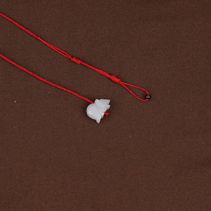 Buddha Stones Zodiaque chinois Grenat naturel Boucle de paix Bénédiction Chaîne de ventre en corde rouge
