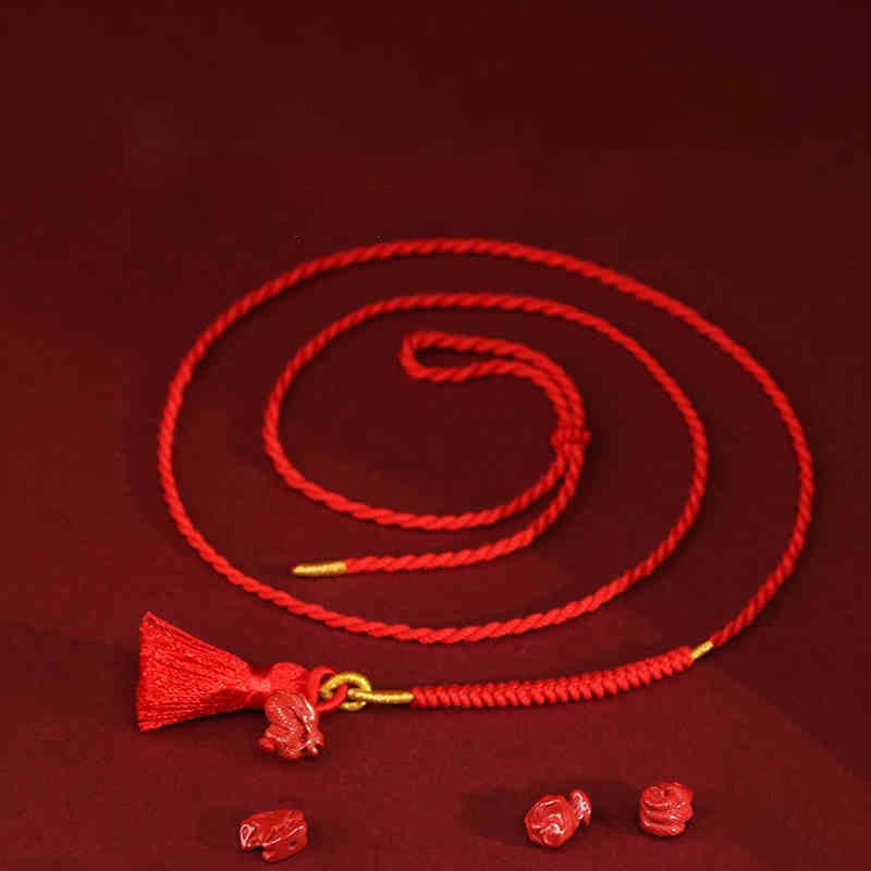 Chaîne de ventre en corde rouge avec bénédiction du dragon en cinabre naturel de Buddha Stones