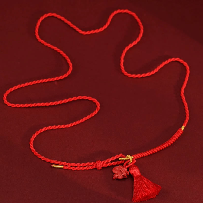 Chaîne de ventre en corde rouge avec bénédiction du dragon en cinabre naturel de Buddha Stones