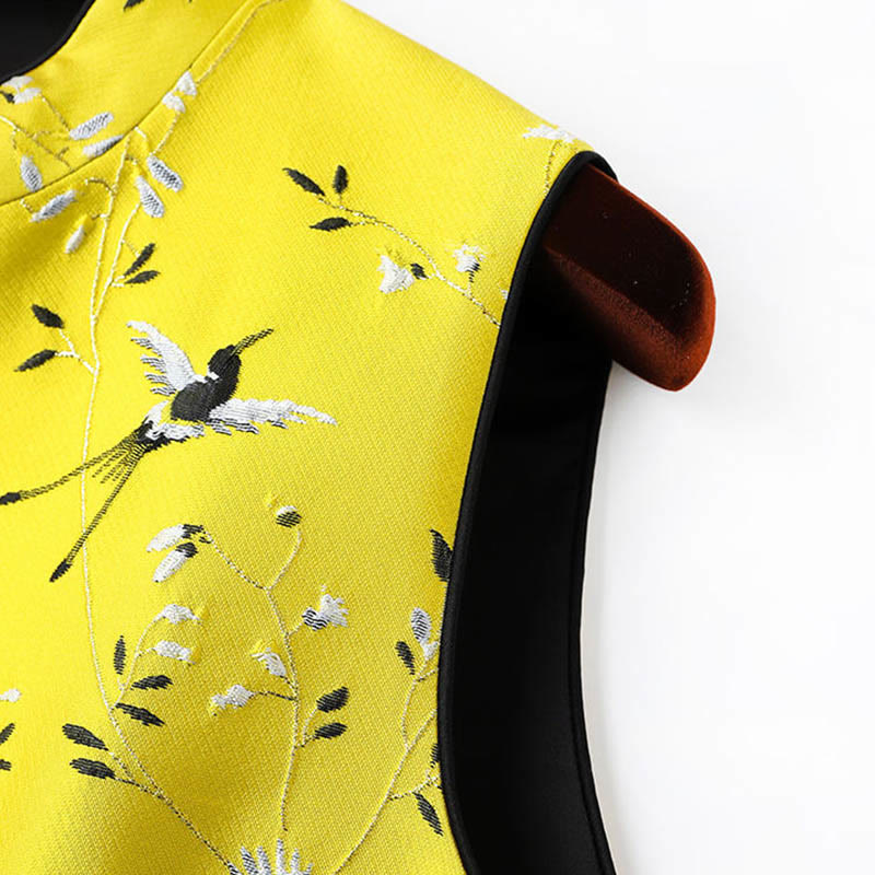 Gilet à boutons avec nœud et motif grue et plantes brodées vintage avec Buddha Stones - image 8