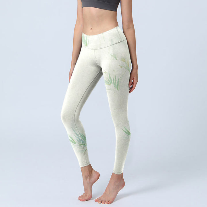 Leggings de sport à imprimé feuilles de bambou vertes Buddha Stones Pantalon de yoga pour femme - Ivoire - US18，UK/AU22，EU50 (4XL) - image 1