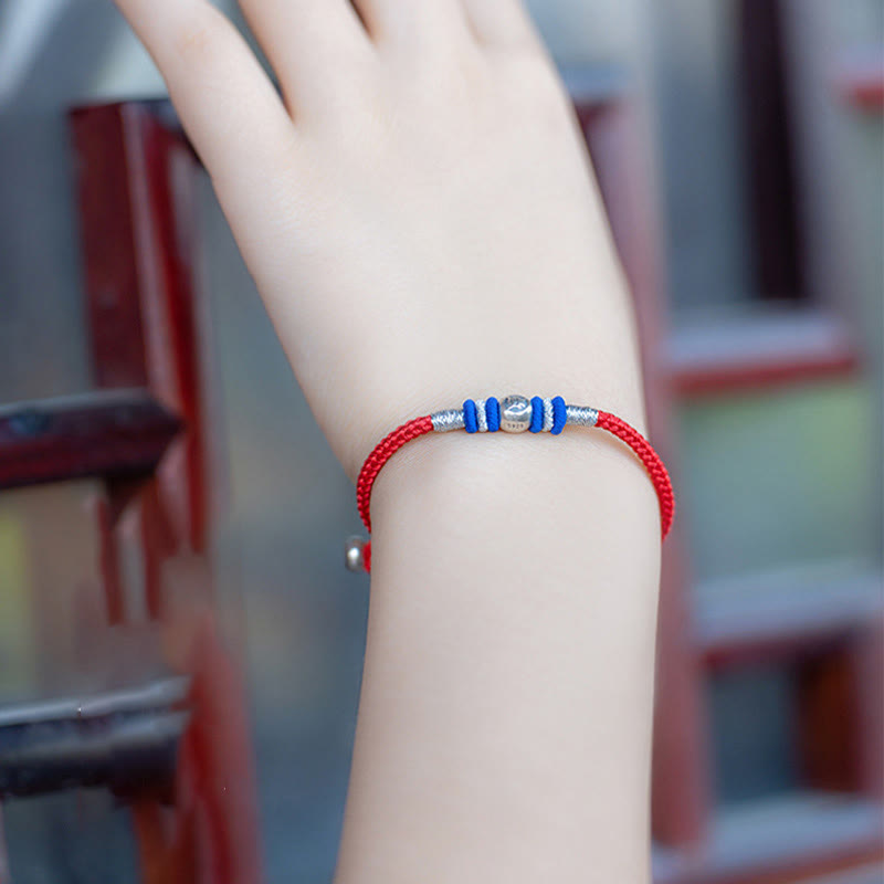 Bracelet de protection en fil rouge avec Buddha Stones et caractères chinois