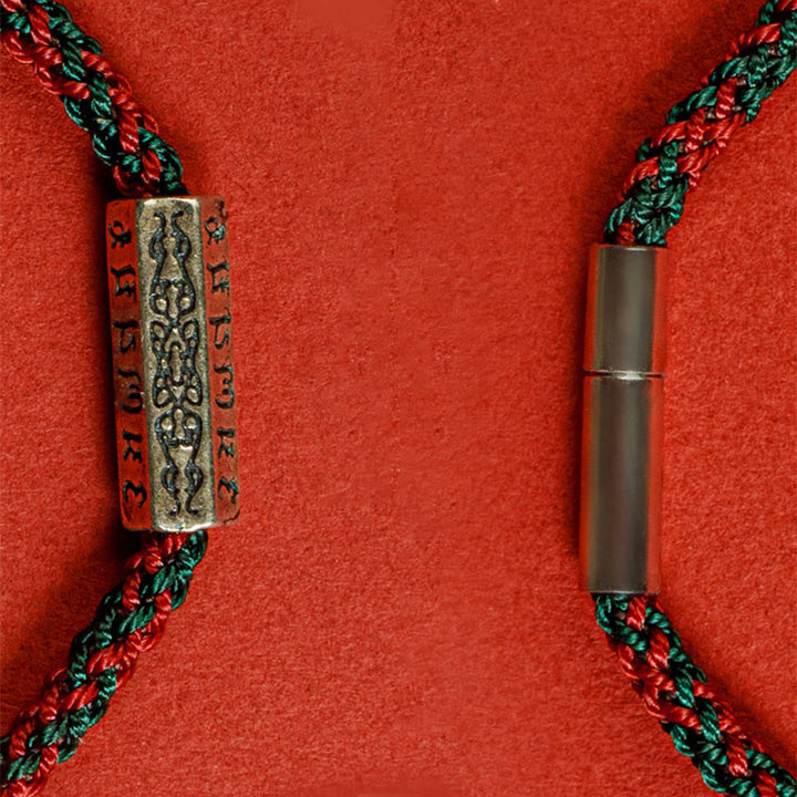 Bracelet porte-bonheur en argent sterling 925 avec six mots vrais et fil rouge et fil noir Buddha Stones