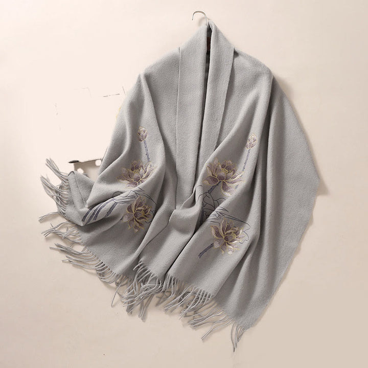 Châle en laine avec Buddha Stones et pompon brodé en lotus pour l'hiver