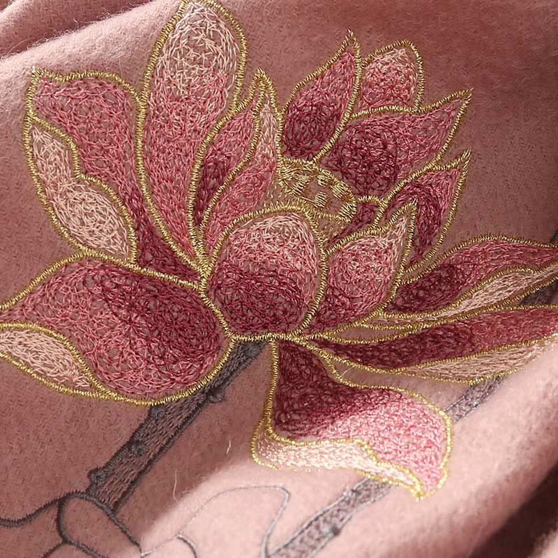 Châle en laine avec Buddha Stones et pompon brodé en lotus pour l'hiver