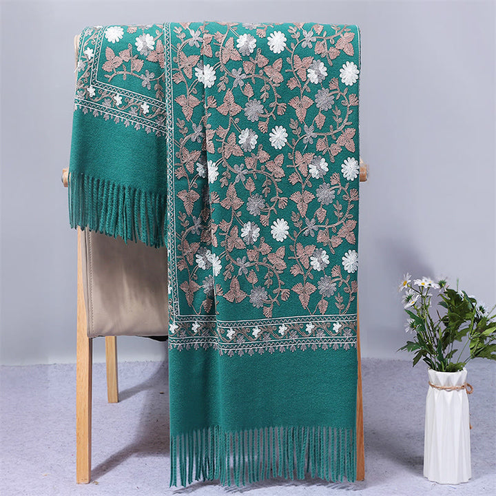 Châle en polyester avec Buddha Stones et fleurs de cajou brodées à pompons pour l'hiver - DarkCyan - 200 x 70 cm - image 13