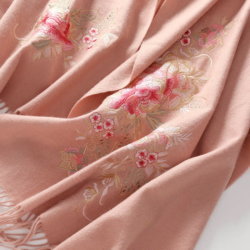Châle en laine avec Buddha Stones et fleurs rouges, broderie de feuilles, pompon, écharpe de voyage confortable pour l'hiver - image 3