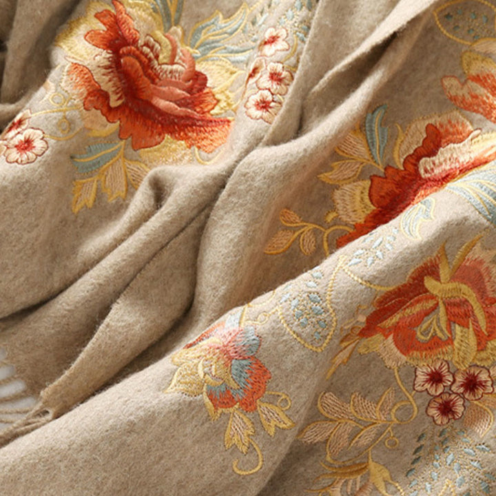 Châle en laine avec Buddha Stones et fleurs rouges, broderie de feuilles, pompon, écharpe de voyage confortable pour l'hiver - image 8