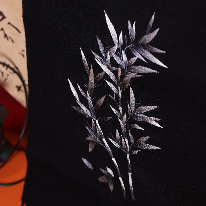 Châle en laine avec Buddha Stones et broderie de feuilles de bambou et pompon pour l'hiver