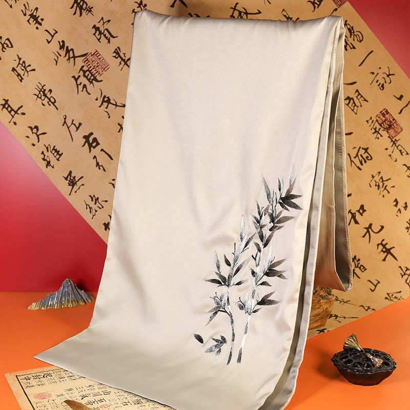 Châle en polyester avec Buddha Stones, papillon Yulan, bambou, pie, broderie Suzhou, écharpe de voyage confortable pour l'hiver - Bambou blanc antique 183*32cm - image 1