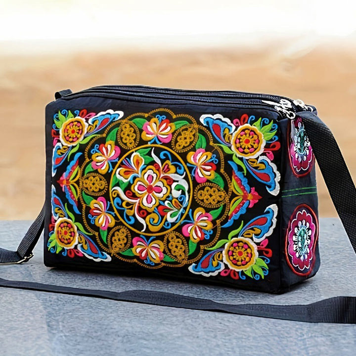 Sac à main en toile brodé recto verso Buddha Stones Galsang Inula Fleur Pivoine Paon