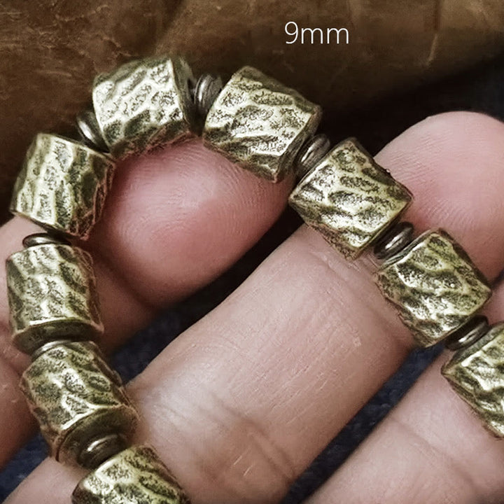 Bracelet porte-bonheur en cuivre avec motif de cratère de météorite et Buddha Stones