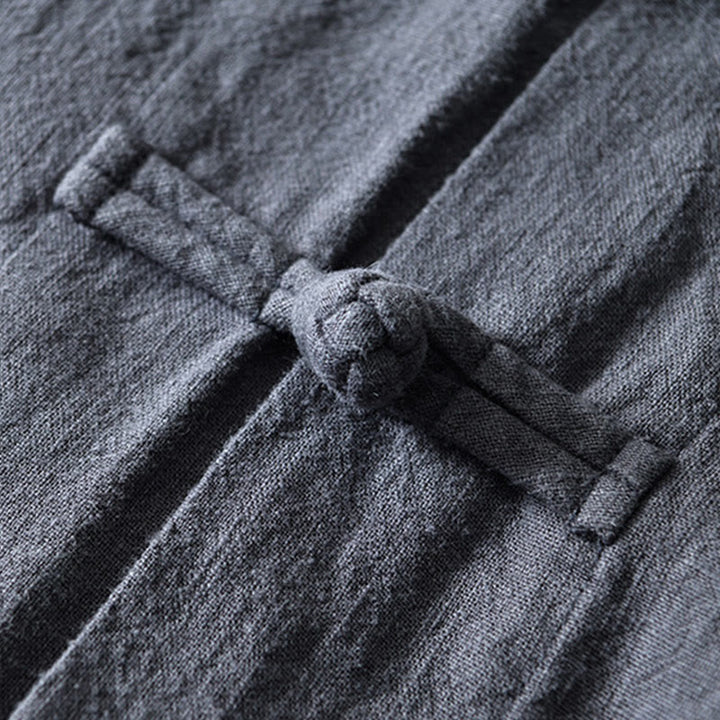 Chemise homme en coton et lin, style Tang, avec poches, à boutons grenouille et motifs de Buddha Stones - image 4