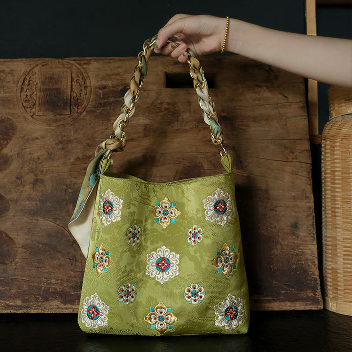 Sac à bandoulière en satin avec broderie Buddha Stones Journey Shopping