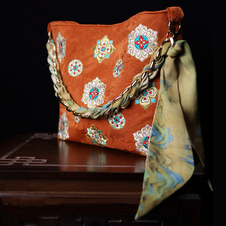 Sac à bandoulière en satin avec broderie Buddha Stones Journey Shopping
