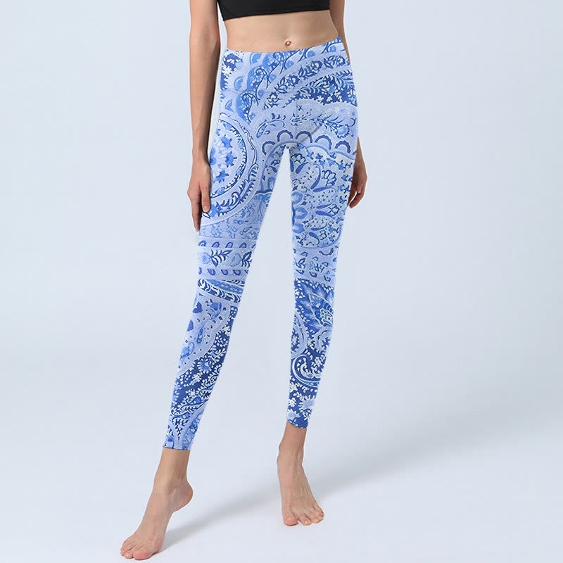 Leggings d'exercice à imprimé fleurs blanches et bleu royal de style persan Buddha Stones pour femmes - image 6