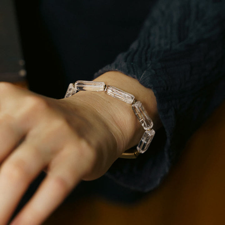 Bracelet porte-bonheur en cuivre et cristal blanc carré Buddha Stones