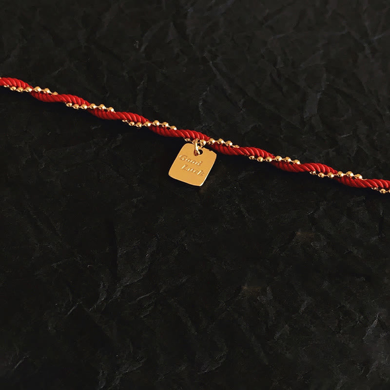 Bracelet porte-bonheur en cuivre plaqué or avec cordon rouge et Buddha Stones