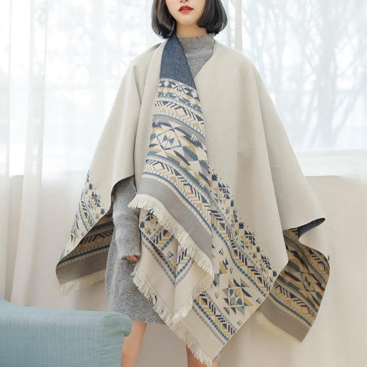 Écharpe enveloppante chaude à pompons et motifs géométriques beiges tibétains avec Buddha Stones pour l'automne et l'hiver