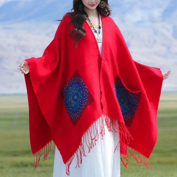 Écharpe enveloppante confortable avec poches et Buddha Stones, motif géométrique rond et mandala tibétain, pour l'automne et l'hiver - image 4