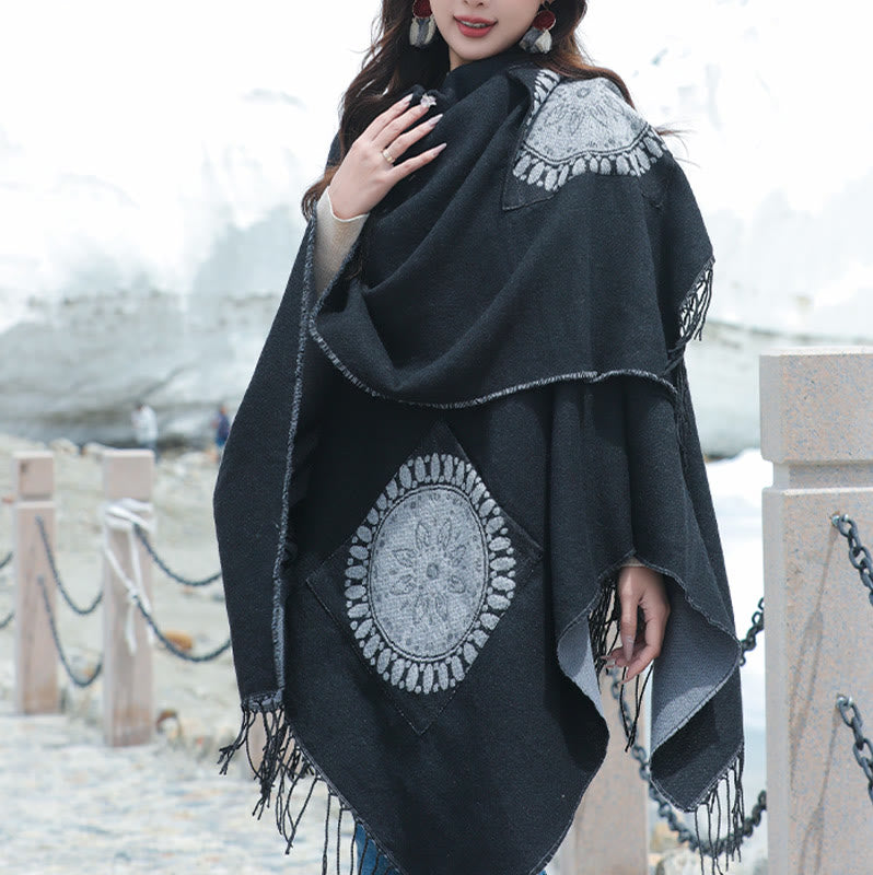 Écharpe enveloppante confortable avec poches et Buddha Stones, motif géométrique rond et mandala tibétain, pour l'automne et l'hiver