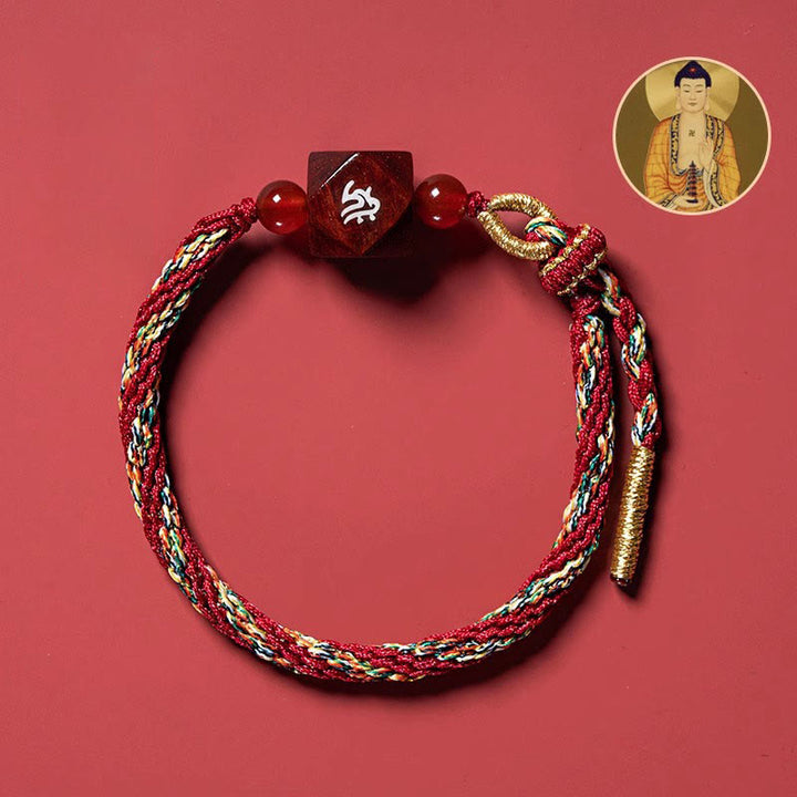 Buddha Stones Zodiaque chinois Bouddha natal Petite feuille Bois de santal rouge Bracelet de protection en fil rouge