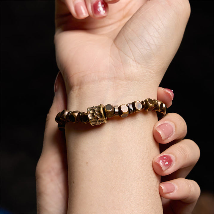 Bracelet d'équilibre en laiton et cuivre avec motif météorite et Buddha Stones - image 4