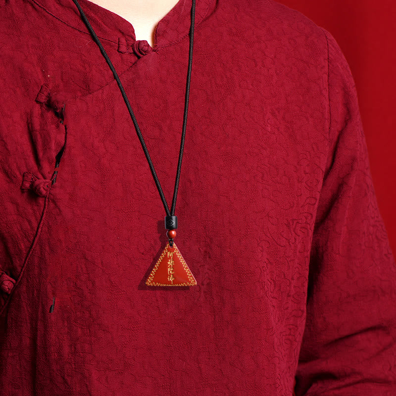 Collier pendentif calme Amitabha en Buddha Stones Cinabre