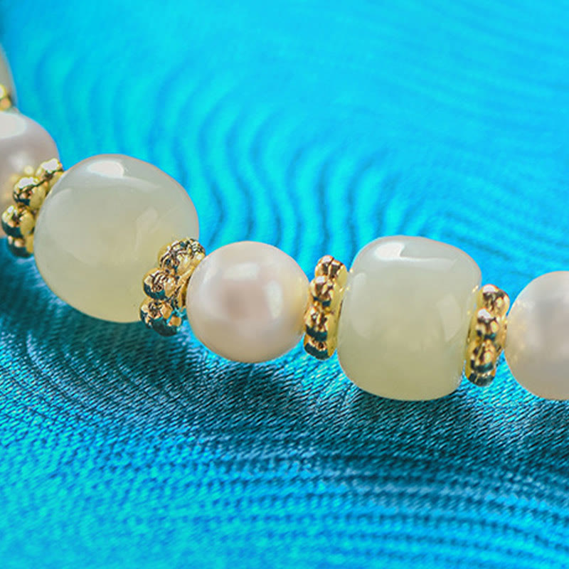 Bracelet d'abondance avec pendentif en trèfle à quatre feuilles en alliage de perles de jade Hetian et Buddha Stones
