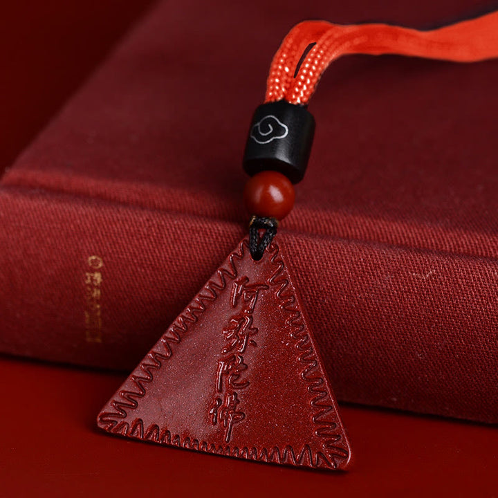 Collier pendentif calme Amitabha en Buddha Stones Cinabre