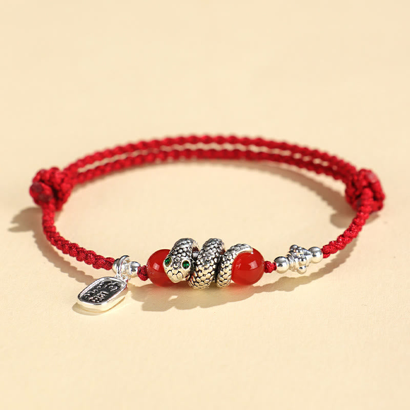 Bracelet porte-bonheur en fil rouge avec Buddha Stones et caractère Fu Année du serpent