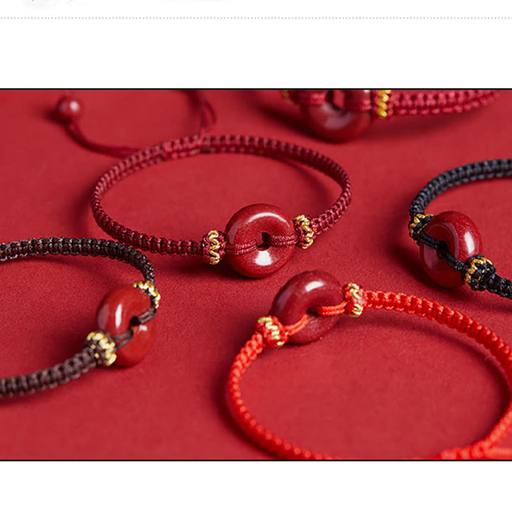 Bracelet tressé fait main en Buddha Stones avec boucle ronde en cinabre et concentration