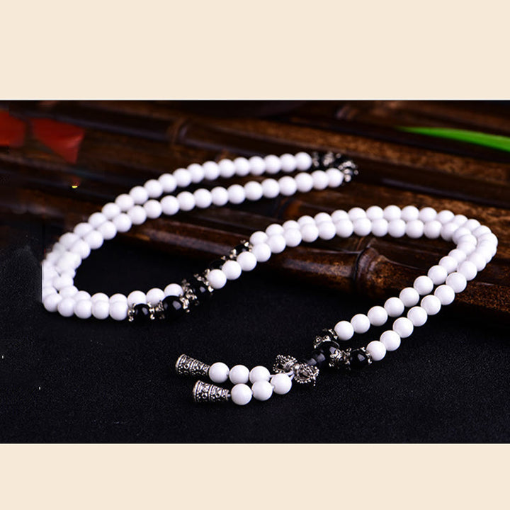 Bracelet Mala 108 perles en porcelaine blanche Buddha Stones Six mots vrais « Om Mani Padme Hum » Patience