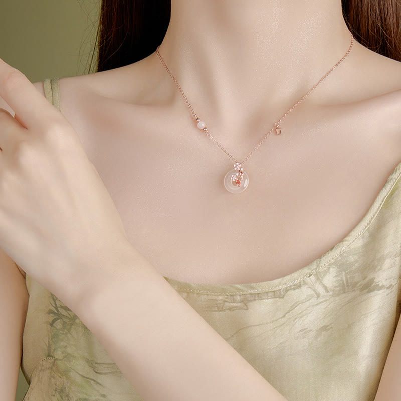 Collier pendentif positif en argent sterling 925 avec boucle de paix et poisson Koi et Buddha Stones en calcédoine et cristal rose