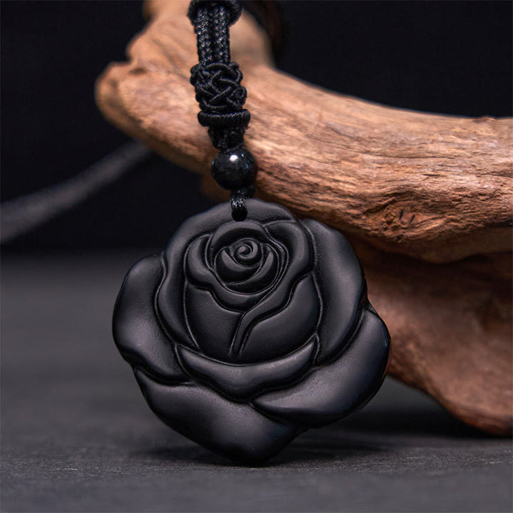 Collier avec pendentif de purification en obsidienne noire et Buddha Stones