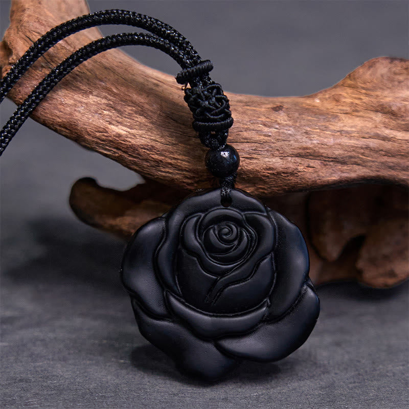 Collier avec pendentif de purification en obsidienne noire et Buddha Stones