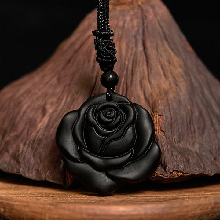 Collier avec pendentif de purification en obsidienne noire et Buddha Stones