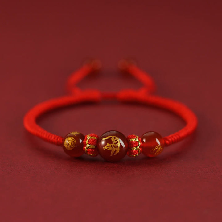 Bracelet de protection tressé en fil rouge avec Buddha Stones et agate rouge, signe du zodiaque chinois - Agate rouge - Zodiaque chinois - Tigre - image 3