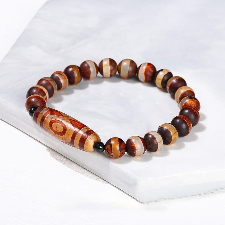 Bracelet de protection et de pouvoir en agate œil de chat blanche et bois de santal naturel avec Buddha Stones tibétaines à neuf yeux Dzi