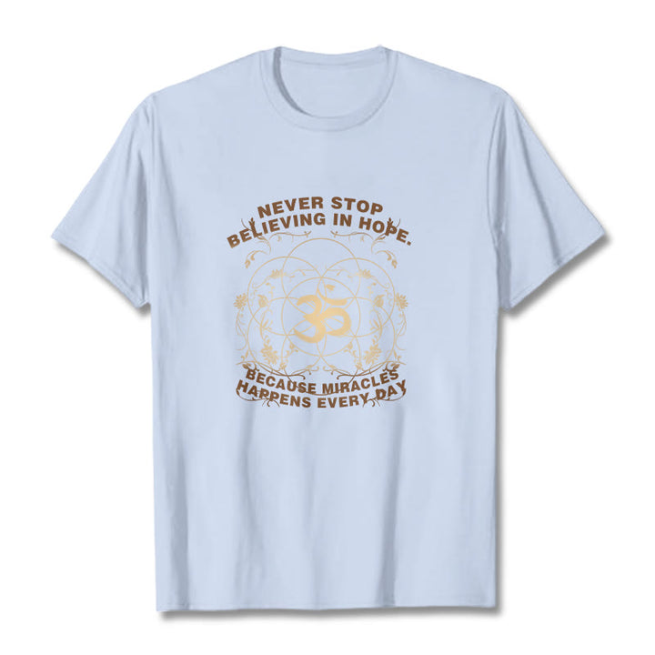 T-shirt en coton avec motif Buddha Stones Never Stop Believe In Hope Om Lotus
